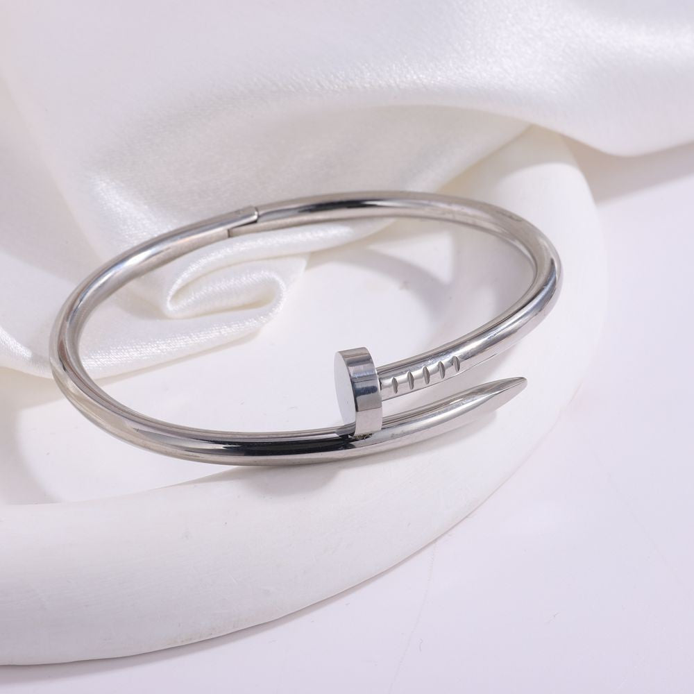 Wholesale Nail 18K Gold Fashion Titanium Steel Bracelet